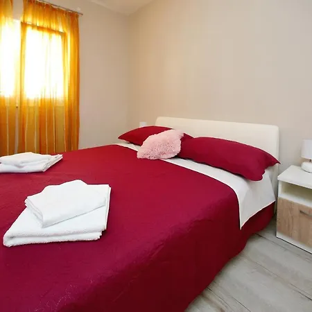 Sonia Apartment *