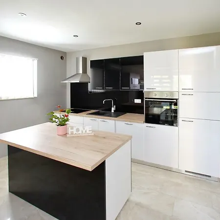 Appartement Sonia Sukošan